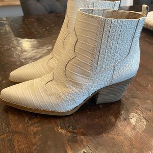 Sam Elderman western bootie!!